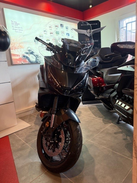 YAMAHA MT-125 ABS MOTOSPORT  MAUGUIO (MONTPELLIER EST)  YAMAHA MT-125 ABS MOTOSPORT  MAUGUIO (MONTPELLIER EST)