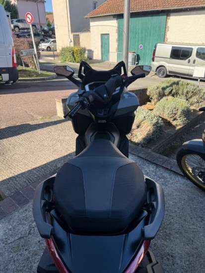 FORZA 350 - CHAMBOURCY