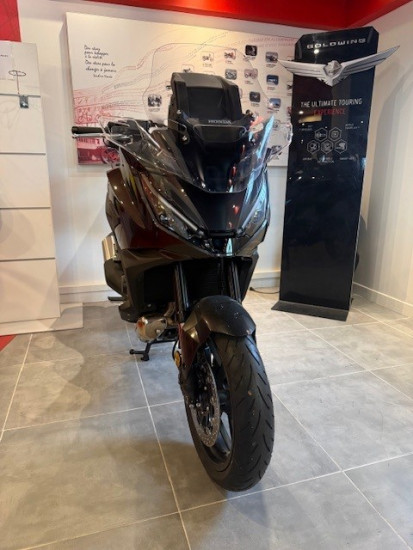 NT 1100 DCT - CHAMBOURCY