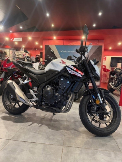 CB 500 Hornet - CHAMBOURCY