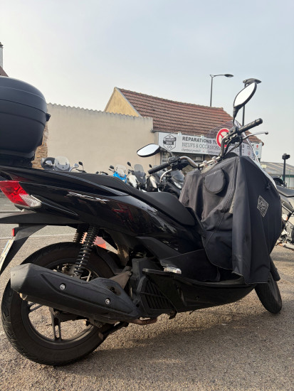PCX 125 - CHAMBOURCY
