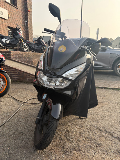 PCX 125 - CHAMBOURCY