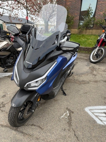 FORZA 125 - CHAMBOURCY