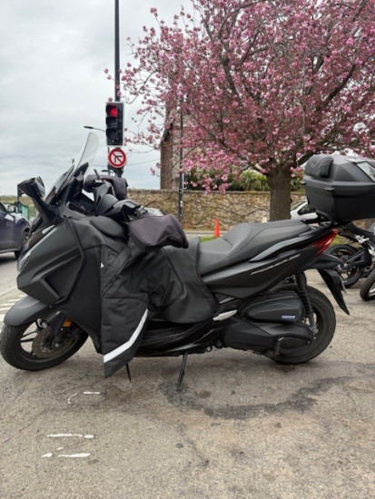 Forza 350 - CHAMBOURCY