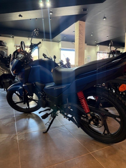 CB125 F - CHAMBOURCY