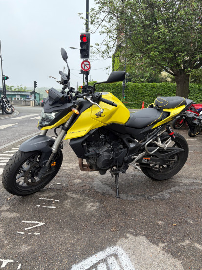 CB 750 Hornet - CHAMBOURCY