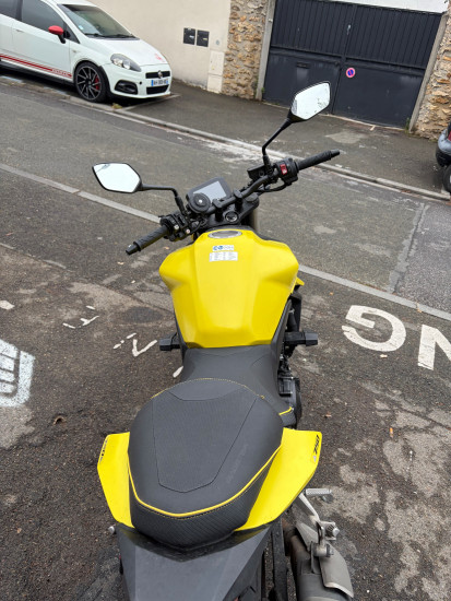 CB 750 Hornet - CHAMBOURCY